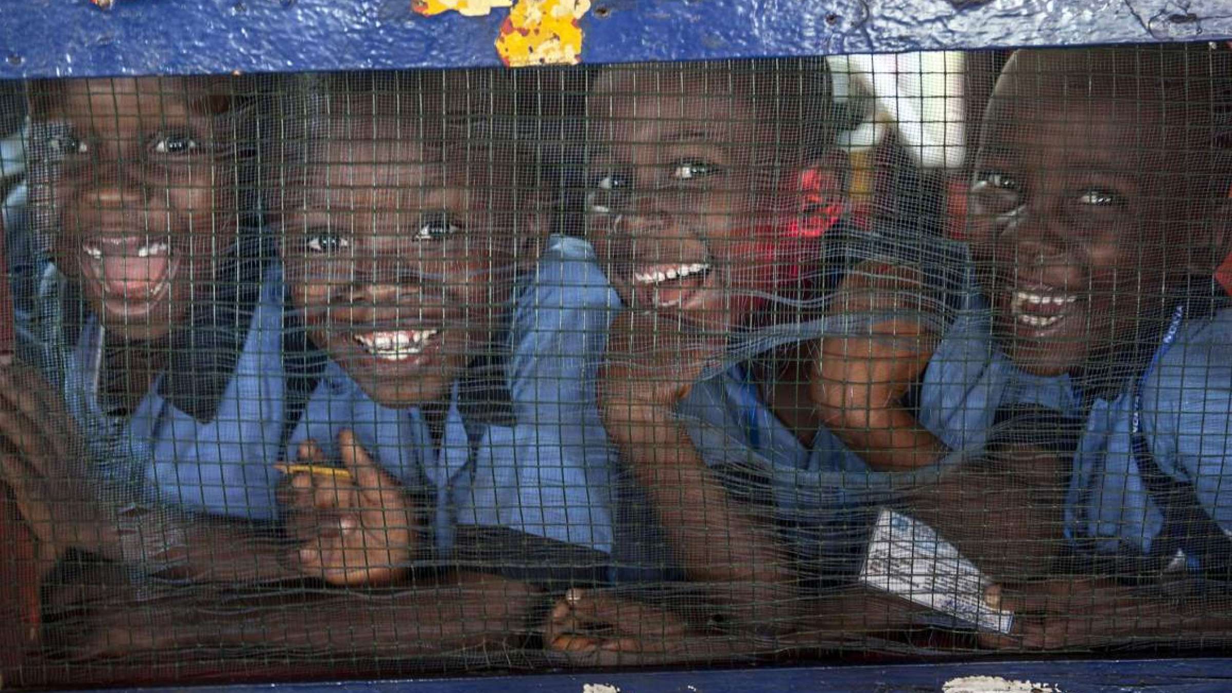 孩子们在蒙罗维亚,利比里亚